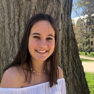 Meet your Posher, Carly